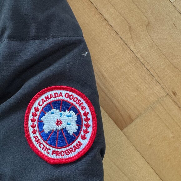 Canada Goose Black Loretta Parker, 2XS - Picture 3 of 7